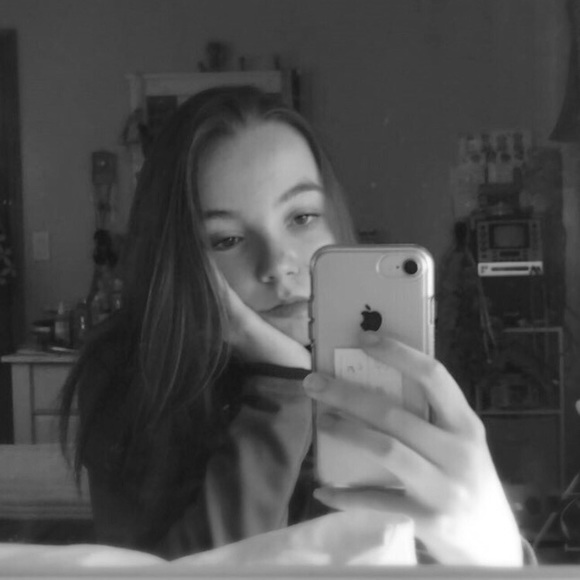 ellarenee_
